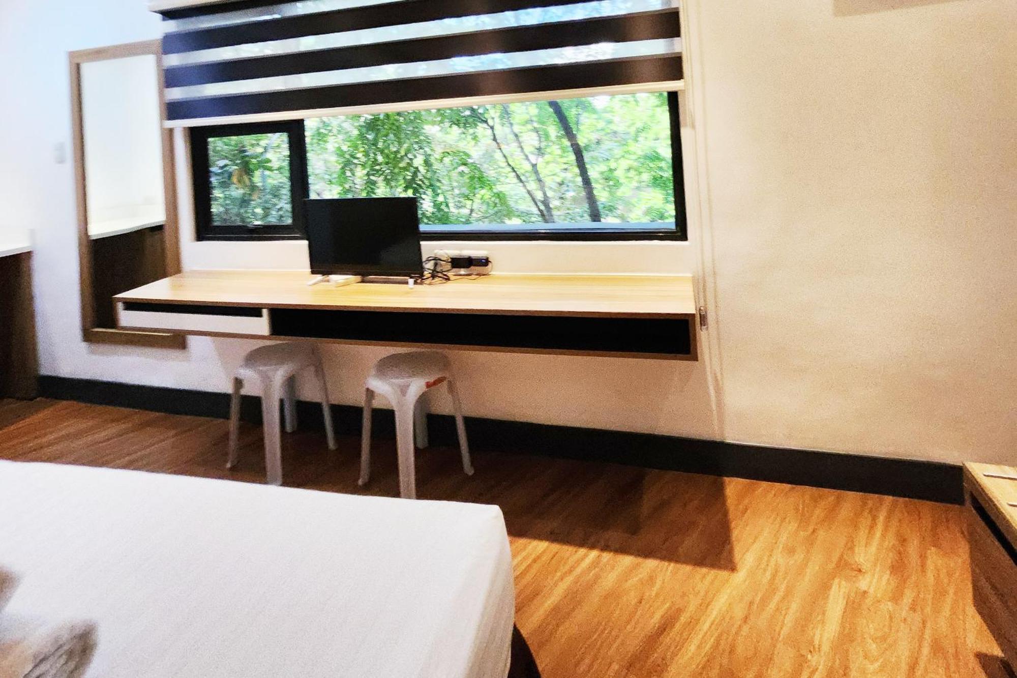 Boulevard Pension Hotel 宿务 外观 照片