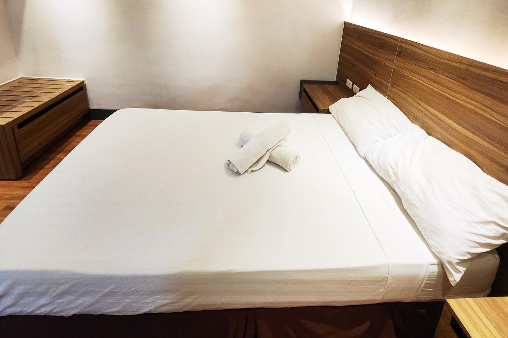 Boulevard Pension Hotel 宿务 外观 照片